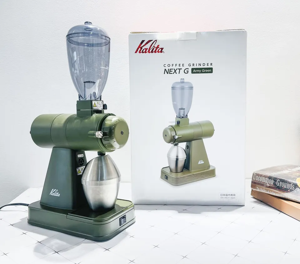 Máy Xay Cà Phê Kalita Next G – Army Green – Japan 110V